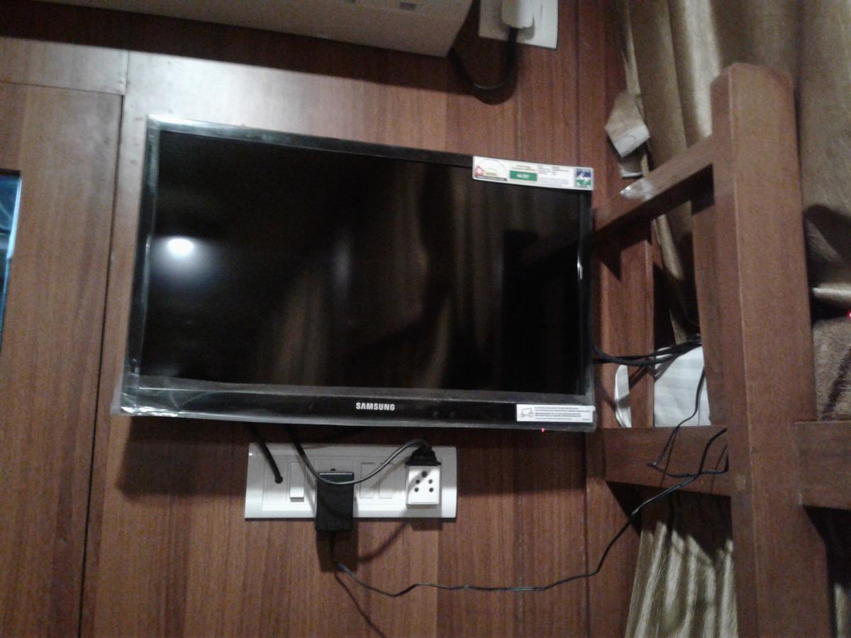 מומביי Classic Dormitory מראה חיצוני תמונה
